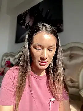 HotXMom online show from 13, 3, 2026