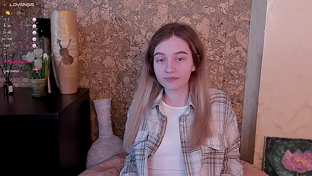 Ksuhesa online show from 22, 3, 2025