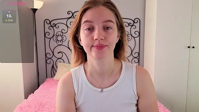 Ksuhesa online show from 12, 10, 2025