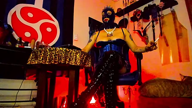 DominatrixBlue online show from 7, 2, 2025