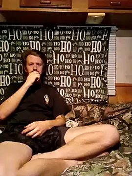 Snapshot of hothippie420 chatting on 28, 12, 2024 hothippie420 online show from 28, 12, 2024