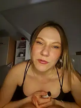 CoupleHH online show from 13, 1, 2025