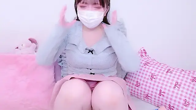 x--Miu--x online show from 26, 3, 2026