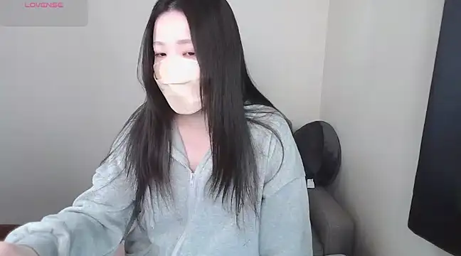 Snapshot of _NOA-chan_ chatting on 11, 1, 2025  NOA-chan  online show from 11, 1, 2025