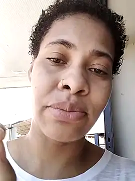 Su Duarte 1 online show from 7, 3, 2025