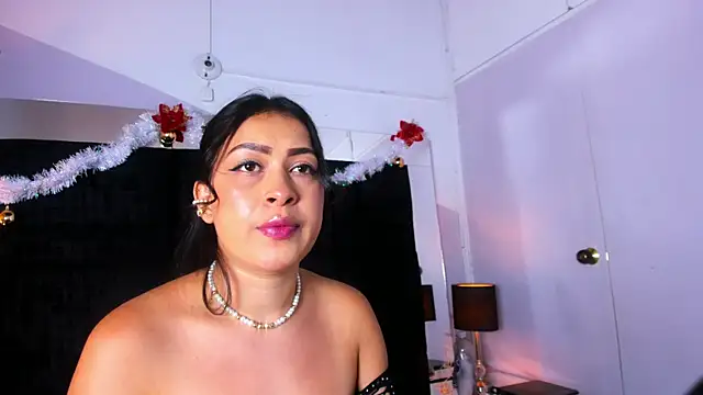 Snapshot of Miaa_Garcia chatting on 13, 12, 2024 Miaa Garcia online show from 13, 12, 2024