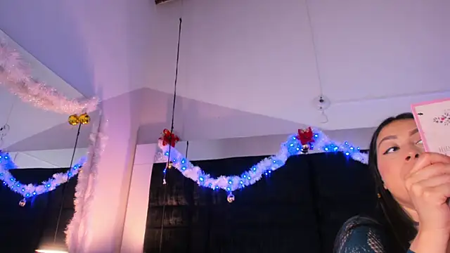 Snapshot of Miaa_Garcia chatting on 18, 12, 2024 Miaa Garcia online show from 18, 12, 2024