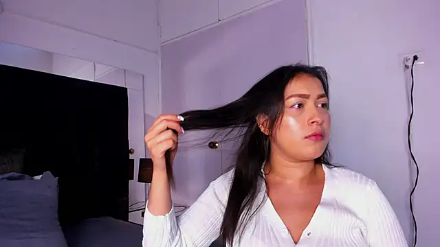 Snapshot of Miaa_Garcia chatting on 8, 2, 2025 Miaa Garcia online show from 8, 2, 2025