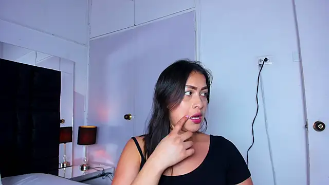 Snapshot of Miaa_Garcia chatting on 17, 3, 2025 Miaa Garcia online show from 17, 3, 2025