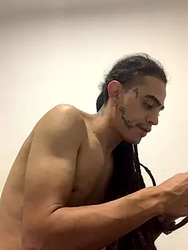 JovenDesobediente online show from 4, 10, 2025