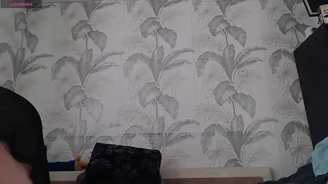 Snapshot of CamDiva113 chatting on 9, 6, 2026 CamDiva113 online show from 9, 6, 2026