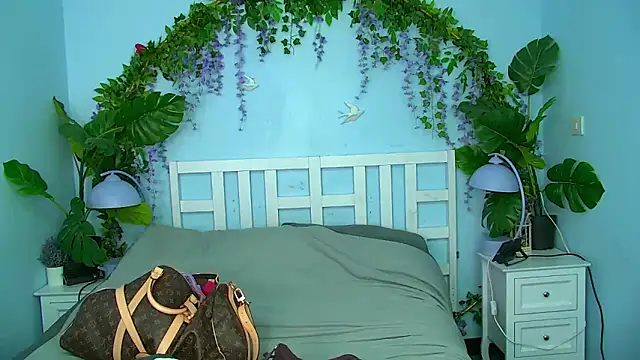 FerrariRedxBabestation online show from 8, 3, 2026