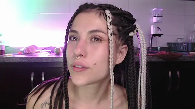 Snapshot of Hellen_dumont chatting on 19, 2, 2025 Hellen dumont online show from 19, 2, 2025