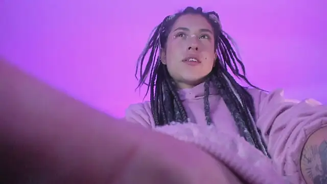 Snapshot of Hellen_dumont chatting on 21, 2, 2025 Hellen dumont online show from 21, 2, 2025