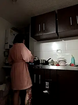 Snapshot of Hellen_dumont chatting on 28, 9, 2025 Hellen dumont online show from 28, 9, 2025