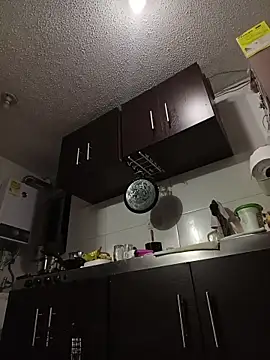 Snapshot of Hellen_dumont chatting on 7, 11, 2025 Hellen dumont online show from 7, 11, 2025