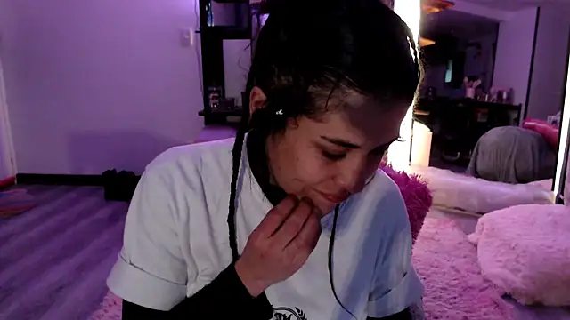 Snapshot of Hellen_dumont chatting on 25, 2, 2026 Hellen dumont online show from 25, 2, 2026