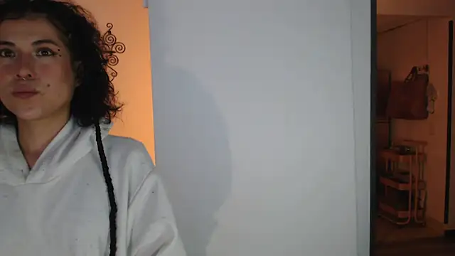 Snapshot of Hellen_dumont chatting on 27, 2, 2026 Hellen dumont online show from 27, 2, 2026