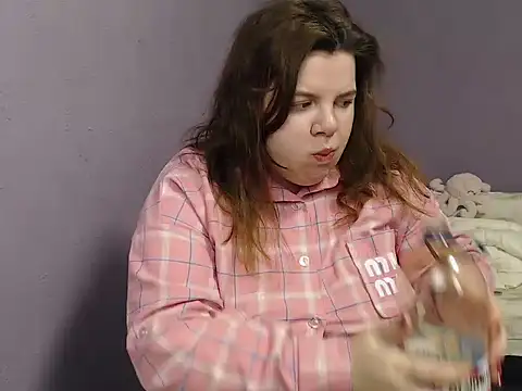 so shy online show from 26, 10, 2025