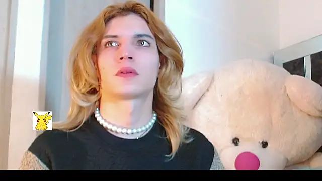 Snapshot of honey_skin chatting on 10, 2, 2025 honey skin online show from 10, 2, 2025