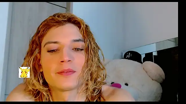 Snapshot of honey_skin chatting on 14, 3, 2025 honey skin online show from 14, 3, 2025