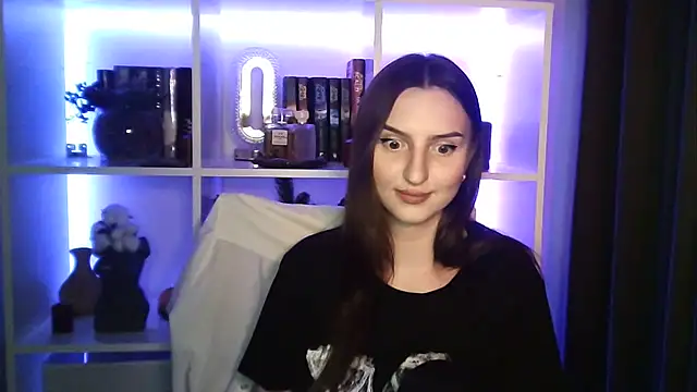 X Alisa online show from 14, 4, 2026