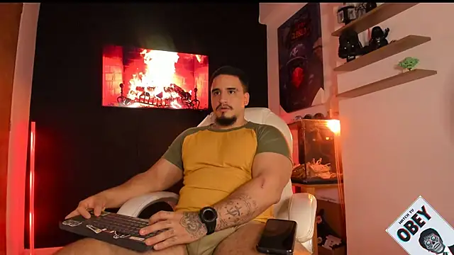 kingbear777 online show from 10, 9, 2025