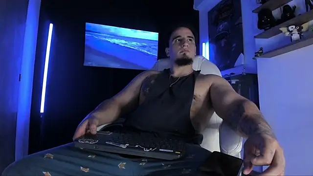 kingbear777 online show from 15, 9, 2025