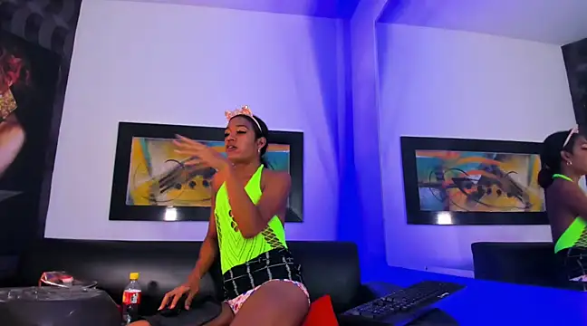 Snapshot of Orianadollx chatting on 20, 12, 2024 Orianadollx online show from 20, 12, 2024