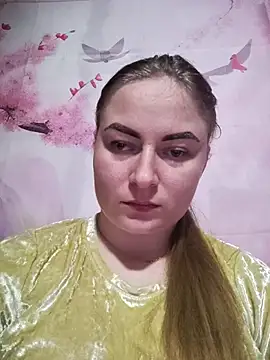 Snapshot of ElenaMaeer chatting on 23, 11, 2025 ElenaMaeer online show from 23, 11, 2025