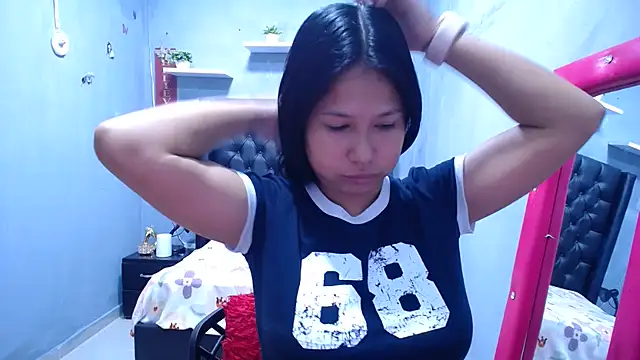 Letty Plugxo online show from 25, 5, 2026