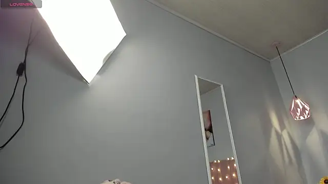 Snapshot of ScarletGV chatting on 20, 7, 2026 ScarletGV online show from 20, 7, 2026