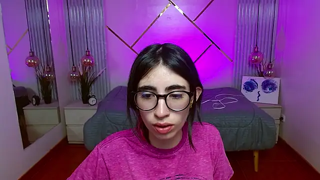 LenaRoses online show from 15, 5, 2026