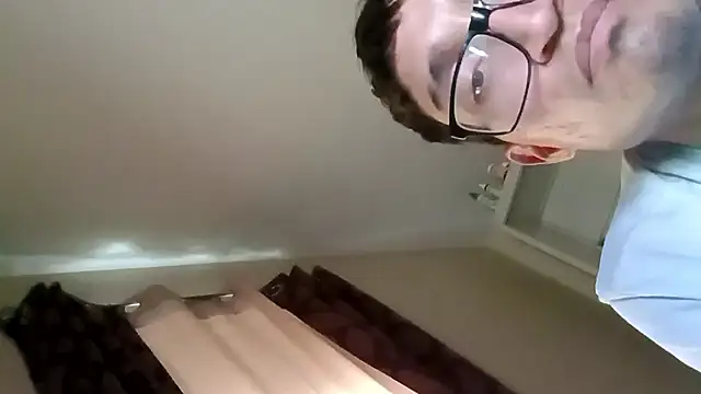 lRainbowBoy online show from 4, 2, 2026