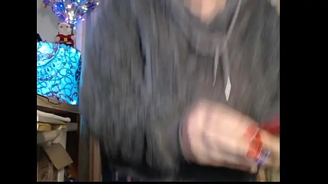 amorelara online show from 6, 10, 2025