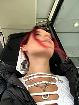 RiriRoseey online show from 16, 11, 2025