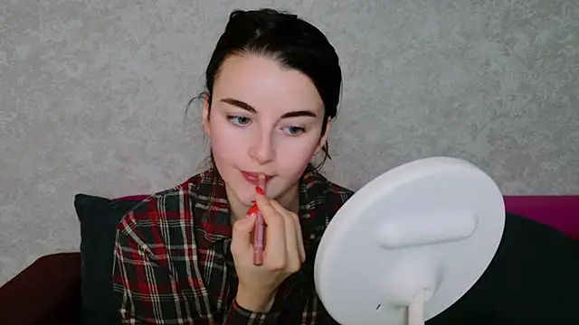 Miss Arwen online show from 5, 11, 2025