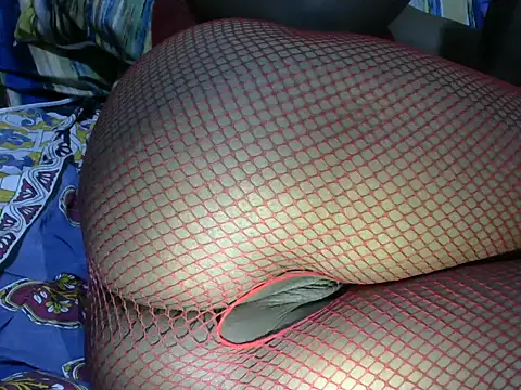 Sugarbaby32 online show from 17, 3, 2026