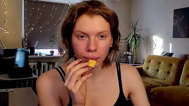 Snapshot of StellaDavis chatting on 25, 2, 2025 StellaDavis online show from 25, 2, 2025