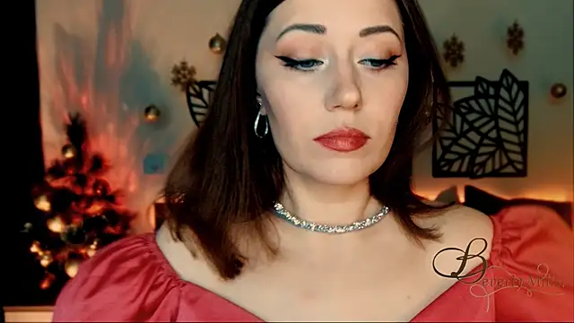 MissBeverlyMills online show from 20, 12, 2024