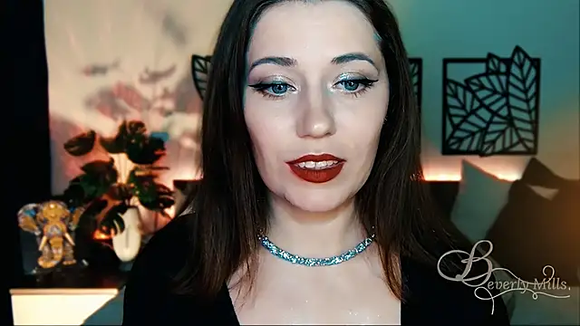 MissBeverlyMills online show from 5, 2, 2025