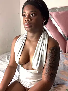 Snapshot of Tamara_Lubezkii chatting on 16, 1, 2025 Tamara Lubezkii online show from 16, 1, 2025