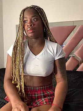 Snapshot of Tamara_Lubezkii chatting on 25, 1, 2025 Tamara Lubezkii online show from 25, 1, 2025