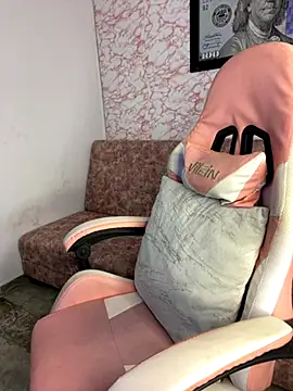 Snapshot of Tamara_Lubezkii chatting on 17, 9, 2025 Tamara Lubezkii online show from 17, 9, 2025