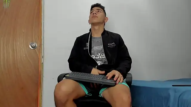 andrew rose  online show from 12, 3, 2026