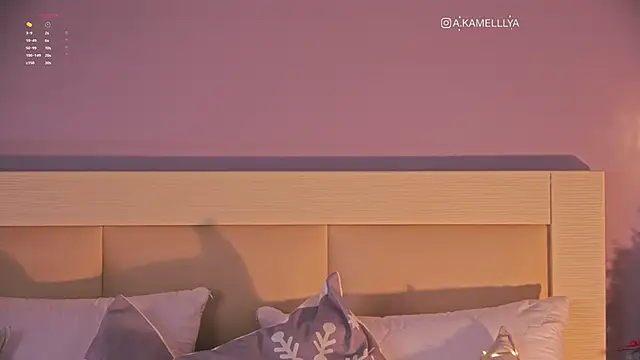 iKamelllya online show from 9, 1, 2025