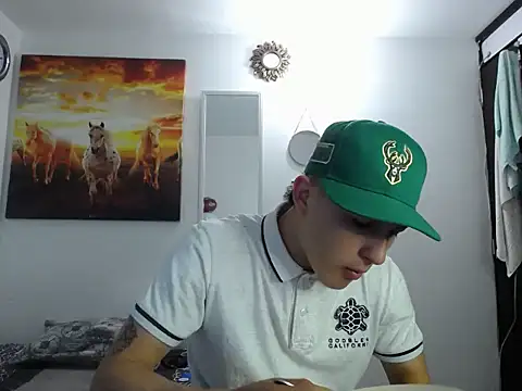 Snapshot of Pharaon_71 chatting on 5, 3, 2025 Pharaon 71 online show from 5, 3, 2025