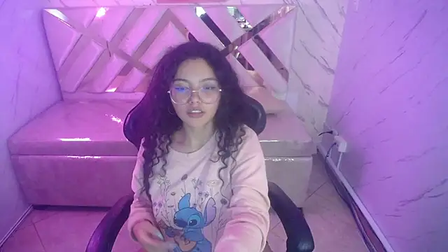 victoria castillo b online show from 12, 3, 2025