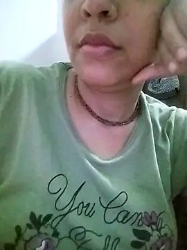 Snapshot of _sonal_sharma chatting on 21, 9, 2025 sonal sharma online show from 21, 9, 2025