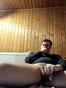 MArciQuarky online show from 4, 2, 2026